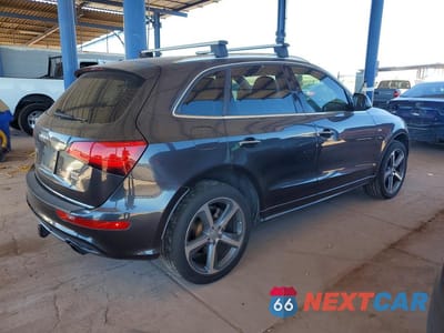 Trzecie zdjęcie samochodu z tyłu: 2017 AUDI Q5 PREMIUM PLUS S-LINE VIN:WA1D7AFP2HA080750 - miniatura