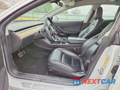 Zdjęcie 7 z 12 samochodu: 2019 TESLA MODEL 3 VIN:5YJ3E1EA5KF417513 - miniatura