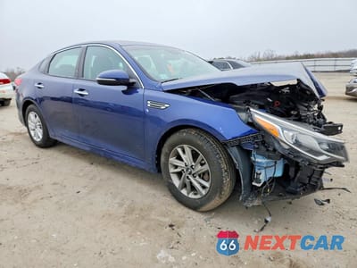 Czwarte zdjęcie samochodu z boku: 2019 KIA OPTIMA LX VIN:5XXGT4L32KG317007 - miniatura