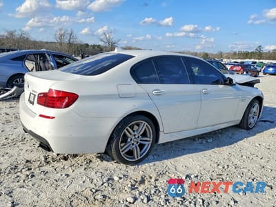 Trzecie zdjęcie samochodu z tyłu: 2012 BMW 550 I VIN:WBAFR9C50CDV59280 - miniatura