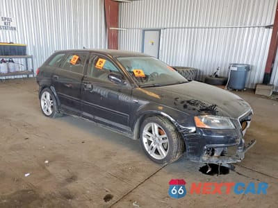 Czwarte zdjęcie samochodu z boku: 2011 AUDI A3 PREMIUM PLUS VIN:WAUKJAFM1BA040300 - miniatura