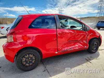 Trzecie zdjęcie samochodu z tyłu: 2008 TOYOTA YARIS BASE VIN:JTDJT923X85157816 - miniatura