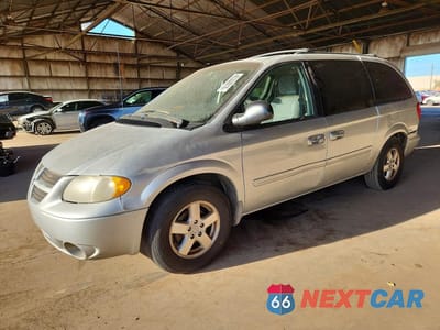 2007 DODGE GRAND CARAVAN SXT 2D4GP44L37R119556 - główne zdjęcie licytacji z USA - miniatura