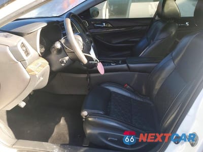 Zdjęcie 7 z 12 samochodu: 2017 NISSAN MAXIMA 3.5 S VIN:1N4AA6AP3HC386039 - miniatura