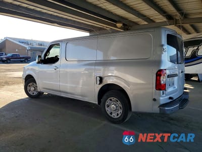 Drugie zdjęcie samochodu z przodu: 2011 NISS NV 1500 S VIN:1N6BF0KM7CN110037 - miniatura