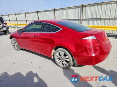 Drugie zdjęcie samochodu z przodu: 2010 HONDA ACCORD LX VIN:1HGCS1B31AA011588 - miniatura