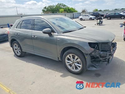 Czwarte zdjęcie samochodu z boku: 2022 AUDI Q3 PREMIUM S LINE 45 VIN:WA1DECF34N1043547 - miniatura