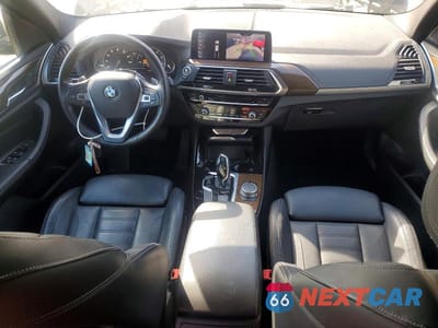 Zdjęcie 8 z 13 samochodu: 2019 BMW X3 SDRIVE30I VIN:5UXTR7C55KLF35184 - miniatura