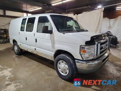 Czwarte zdjęcie samochodu z boku: 2013 FORD ECONOLINE E250 VAN VIN:1FTNE2EW2DDA21463 - miniatura
