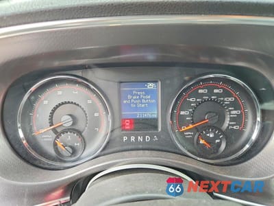 Zdjęcie 9 z 12 samochodu: 2011 DODGE CHARGER VIN:2B3CL3CG6BH577503 - miniatura
