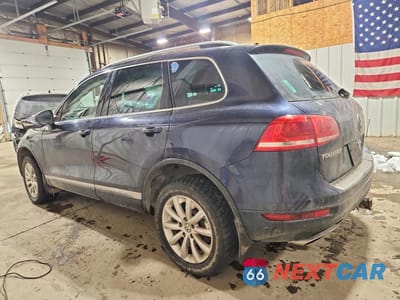 Drugie zdjęcie samochodu z przodu: 2011 VOLKSWAGEN TOUAREG V6 TDI VIN:WVGFK9BP9BD007393 - miniatura