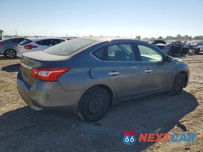 Trzecie zdjęcie samochodu z tyłu: 2016 NISSAN SENTRA S VIN:3N1AB7AP7GY253662 - miniatura