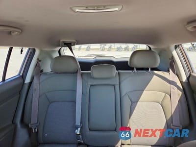 Zdjęcie 10 z 12 samochodu: 2014 KIA SPORTAGE LX VIN:KNDPB3AC2E7574746 - miniatura