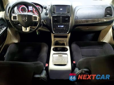 Zdjęcie 8 z 12 samochodu: 2011 DODGE GRAND CARAVAN CREW VIN:2D4RN5DG2BR700059 - miniatura