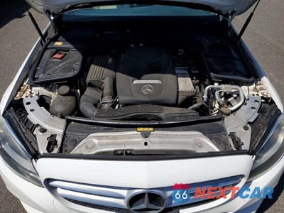 Zdjęcie 11 z 12 samochodu: 2015 MERCEDES-BENZ C 300 VIN:55SWF4JB9FU090743 - miniatura