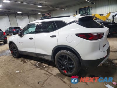 Drugie zdjęcie samochodu z przodu: 2022 CHEVROLET BLAZER 2LT VIN:3GNKBHR48NS203491 - miniatura