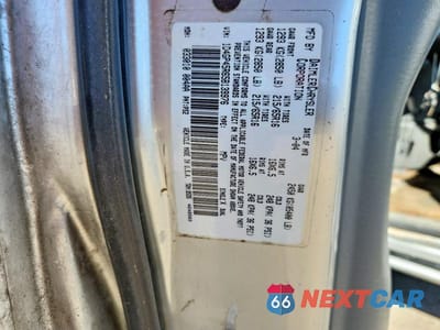 Zdjęcie 13 z 13 samochodu: 2005 DODGE CARAVAN SXT VIN:1D4GP45R65B139976 - miniatura