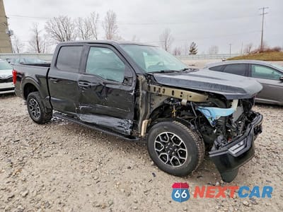 Czwarte zdjęcie samochodu z boku: 2021 FORD F150 SUPERCREW VIN:1FTFW1E83MFB26465 - miniatura