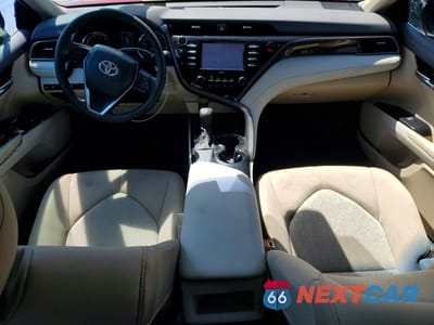 Zdjęcie 8 z 12 samochodu: 2020 TOYOTA CAMRY LE VIN:4T1C11AK6LU937122 - miniatura