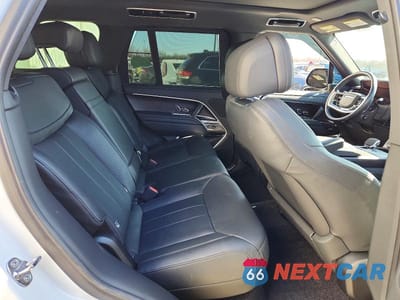 Zdjęcie 11 z 12 samochodu: 2024 LAND ROVER RANGE ROVER SE VIN:SALKP9E97RA223815 - miniatura