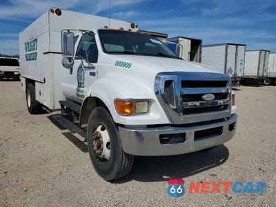 Zdjęcie 9 z 10 samochodu: 2009 FORD F750 SUPER DUTY CHIPPER TRUCK VIN:3FRNX75A39V180142 - miniatura