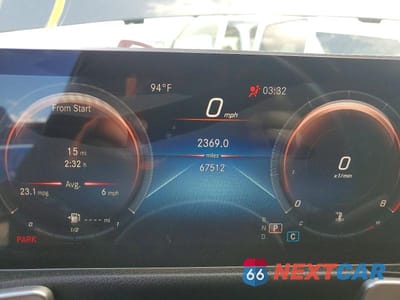 Zdjęcie 9 z 13 samochodu: 2021 MERCEDES-BENZ GLB 250 4MATIC VIN:W1N4M4HB1MW146387 - miniatura