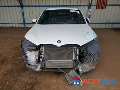 Piąte zdjęcie samochodu w środku: 2017 BMW X1 XDRIVE28I VIN:WBXHT3C33H5F71424 - miniatura