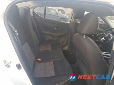Zdjęcie 10 z 12 samochodu: 2022 NISSAN SENTRA SR VIN:3N1AB8DV5NY204909 - miniatura