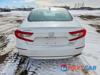 Zdjęcie 6 z 12 samochodu: 2018 HONDA ACCORD TOURING VIN:1HGCV1F99JA804269 - miniatura