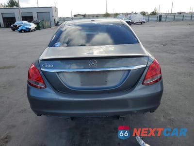 Zdjęcie 6 z 11 samochodu: 2018 MERCEDES-BENZ C 300 VIN:55SWF4JB0JU241803 - miniatura