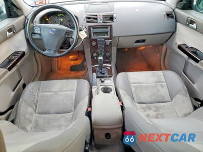 Zdjęcie 8 z 12 samochodu: 2007 VOLVO S40 2.4I VIN:YV1MS382172275422 - miniatura