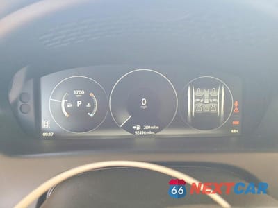 Zdjęcie 9 z 12 samochodu: 2018 JAGUAR XJ R - SPORT VIN:SAJWA1C72J8W17409 - miniatura