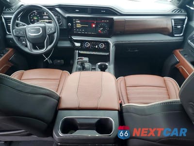 Zdjęcie 8 z 12 samochodu: 2026 GMC SIERRA K1500 DENALI ULTIMATE VIN:1GTUUHEL7TZ233963 - miniatura
