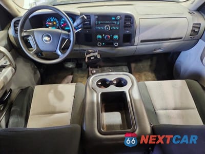 Zdjęcie 8 z 11 samochodu: 2008 CHEVROLET SILVERADO K1500 VIN:2GCEK133981328948 - miniatura