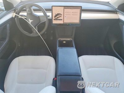 Zdjęcie 8 z 12 samochodu: 2022 TESLA MODEL Y VIN:7SAYGDEE7NF537535 - miniatura