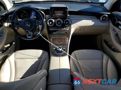 Zdjęcie 8 z 13 samochodu: 2018 MERCEDES-BENZ GLC 300 4MATIC VIN:WDC0G4KBXJV053644 - miniatura