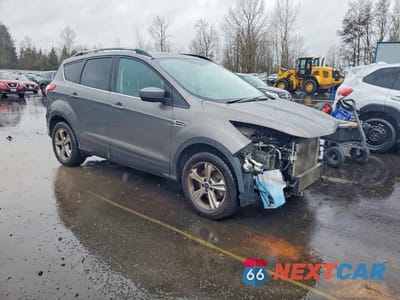 Czwarte zdjęcie samochodu z boku: 2014 FORD ESCAPE SE VIN:1FMCU9GXXEUB32493 - miniatura