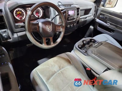 Zdjęcie 8 z 12 samochodu: 2013 RAM 1500 ST VIN:3C6JR7AT1DG534015 - miniatura