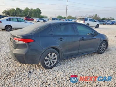 Trzecie zdjęcie samochodu z tyłu: 2022 TOYOTA COROLLA LE VIN:JTDEPMAEXNJ195724 - miniatura
