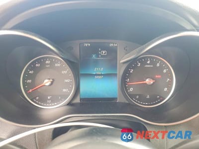 Zdjęcie 9 z 12 samochodu: 2020 MERCEDES-BENZ GLC 300 VIN:WDC0G8DB3LF699044 - miniatura