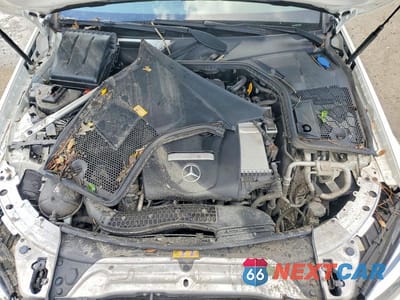 Zdjęcie 11 z 11 samochodu: 2016 MERCEDES-BENZ C 300 VIN:55SWF4JB0GU119788 - miniatura