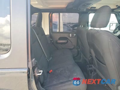 Zdjęcie 11 z 12 samochodu: 2019 JEEP WRANGLER UNLIMITED SPORT VIN:1C4HJXDNXKW636150 - miniatura