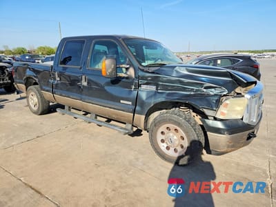 Czwarte zdjęcie samochodu z boku: 2006 FORD F250 SUPER DUTY VIN:1FTSW20P06EA54880 - miniatura