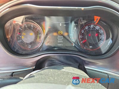Zdjęcie 9 z 12 samochodu: 2016 DODGE CHALLENGER SXT VIN:2C3CDZAG9GH202430 - miniatura