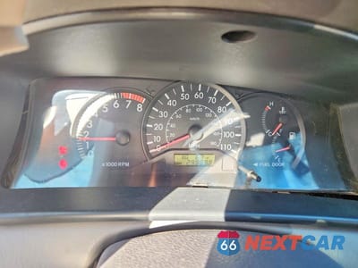 Zdjęcie 9 z 13 samochodu: 2004 TOYOTA COROLLA CE VIN:JTDBR32E742043382 - miniatura