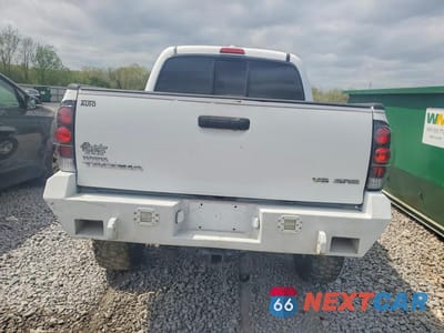 Zdjęcie 6 z 11 samochodu: 2009 TOYOTA TACOMA V6 VIN:3TMLU42N19M027784 - miniatura