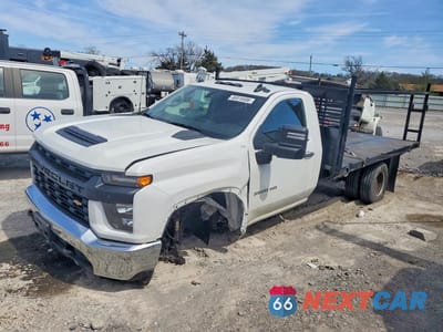 2023 CHEVROLET SILVERADO HD FLATBED TRUCK 1GB3WRE79PF229987 - główne zdjęcie licytacji z USA - miniatura