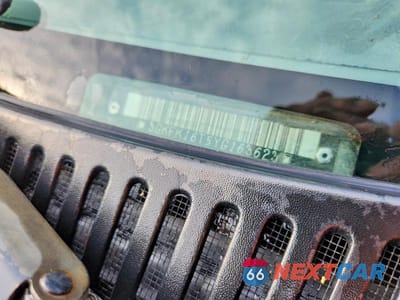 Zdjęcie 12 z 12 samochodu: 2000 GMC YUKON XL K1500 VIN:3GKFK16T5YG163623 - miniatura