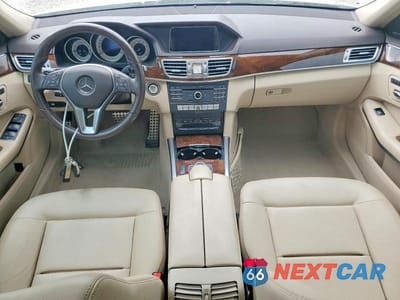Zdjęcie 8 z 12 samochodu: 2016 MERCEDES-BENZ E 350 VIN:WDDHF5KB8GB277836 - miniatura