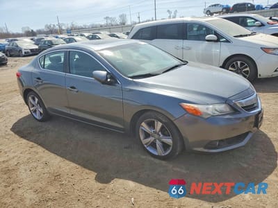 Czwarte zdjęcie samochodu z boku: 2013 ACURA ILX 20 TECH VIN:19VDE1F75DE011837 - miniatura